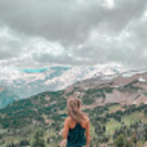 Meet your Posher, Caylee